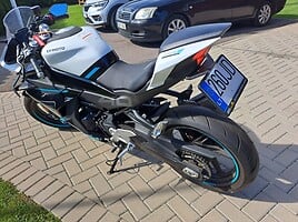 CFMOTO 450SR 2023 y Sport / Superbike motorcycle