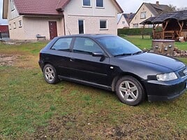 Audi A3 2000 m Hečbekas