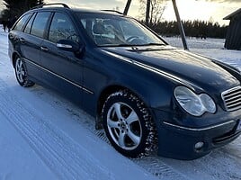 Mercedes-Benz C 220 2005 m Universalas