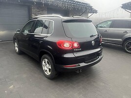 Volkswagen Tiguan 2009 г Минивэн