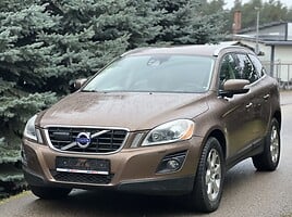 Volvo XC60 2010 г Внедорожник / Кроссовер