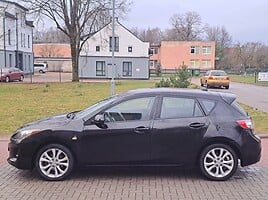 Mazda 3 2011 г Хэтчбек