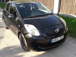 Toyota Yaris 2008 y Hatchback