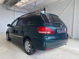 Toyota Avensis Verso 2001 y Van