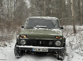 Lada Niva 2004 г Внедорожник / Кроссовер