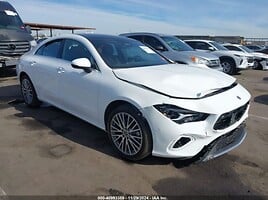 Mercedes-Benz CLA 250 Sedanas 2024