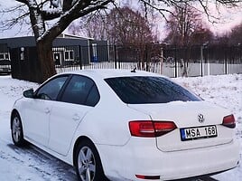 Volkswagen Jetta 2015 г Внедорожник / Кроссовер