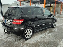 Mercedes-Benz B 180 2006 y Van