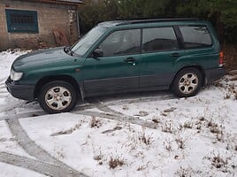 Subaru Forester 1999 г Внедорожник / Кроссовер