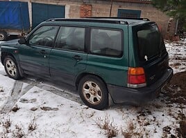 Subaru Forester 1999 г Внедорожник / Кроссовер