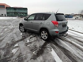 Toyota RAV4 2006 г Внедорожник / Кроссовер