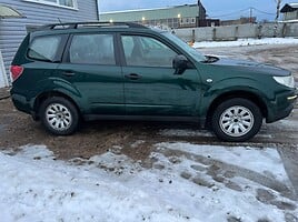 Subaru Forester 2011 m Universalas