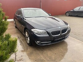 Bmw 530 2012 m dalys