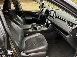 Toyota RAV4 2022 г Внедорожник / Кроссовер