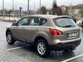 Nissan Qashqai 2008 y Off-road / Crossover