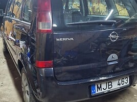 Opel Meriva 2004 г Хэтчбек