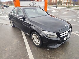 Mercedes-Benz C 220 2015 m dalys