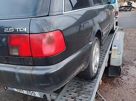 Audi A6 C4 1996 г запчясти