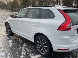 Volvo XC60 2016 y Off-road / Crossover