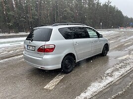 Toyota Avensis Verso 2004 m Vienatūris