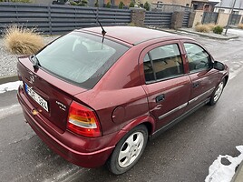 Opel Astra 2000 y Hatchback