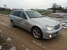 Mercedes-Benz C 220 2006 m Universalas