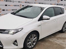 Toyota Auris II Hečbekas 2013