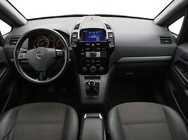 Opel Zafira 2011 m Vienatūris