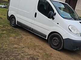 Opel Vivaro 2009 г запчясти