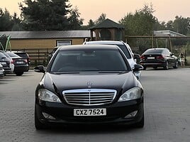 Mercedes-Benz S 320 2007 y Sedan