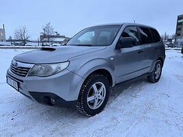 Subaru Forester 2011 y Off-road / Crossover