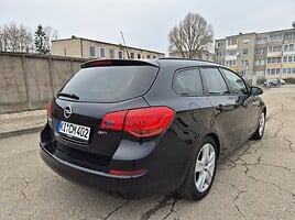 Opel Astra 2011 m Universalas