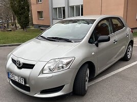 Toyota Auris 2008 г Хэтчбек