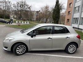 Toyota Auris 2008 г Хэтчбек