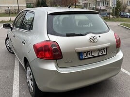 Toyota Auris 2008 г Хэтчбек