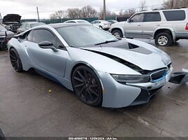 BMW i8 Coupe 2016