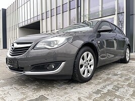 Opel Insignia Sport 2015 y