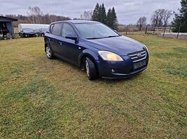 Kia Cee'd 2009 г запчясти