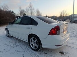 Volvo S40 2009 y Sedan