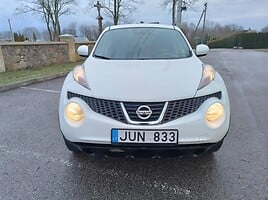 Nissan Juke 2012 г Внедорожник / Кроссовер