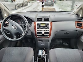 Toyota Avensis Verso 2002 г Минивэн