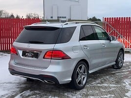 Mercedes-Benz GLE 400 2018 y Off-road / Crossover