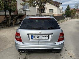 Mercedes-Benz C 220 2012 m Universalas