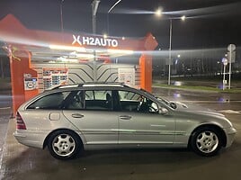 Mercedes-Benz C 220 2003 y Wagon