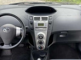 Toyota Yaris 2008 г Хэтчбек