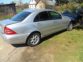 Mercedes-Benz C 220 2002 m dalys