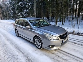 Subaru Legacy 2012 m Universalas