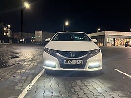 Honda Civic 2012 г Хэтчбек