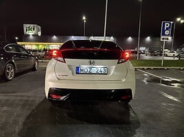 Honda Civic 2012 г Хэтчбек