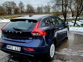 Volvo V40 2013 г Хэтчбек